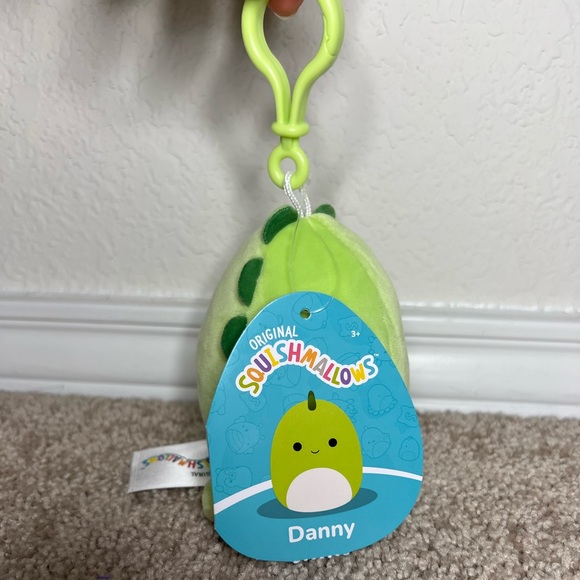 New Danny the Dinosaur Clip Squishmallow - Picture 6 of 6